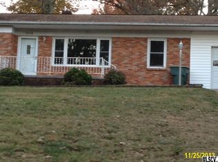 1204 2nd St SE, Conover, NC 28613