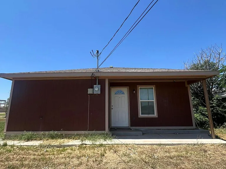 2627 Globe Ave — Photo 17