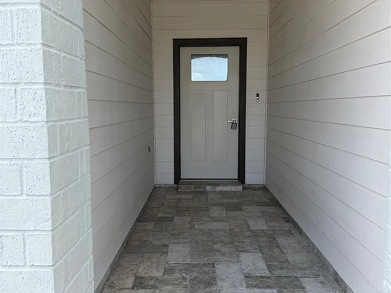 28934 Lupo River Ct — Photo 3