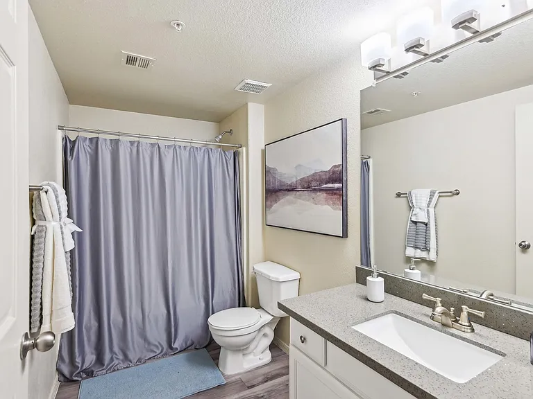 C1D Guest bathroom