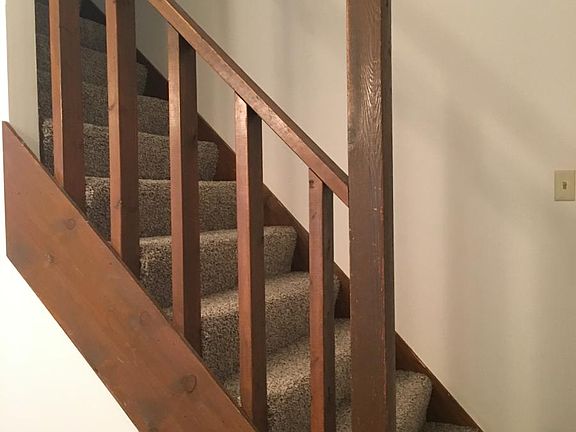 4th image of 7901 Harlan Ave