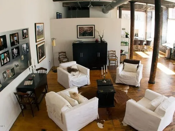 243 Union St APT 101, North Adams, MA 01247