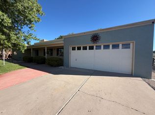 5504 Palomino Dr NW, Albuquerque, NM 87120