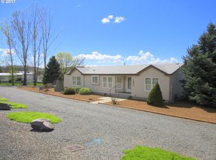 1804 Conklin Ln, Cove, OR 97824