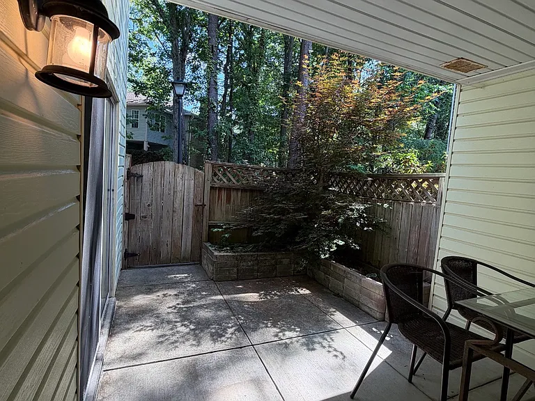 483 Summerwalk Cir #483 — Photo 27