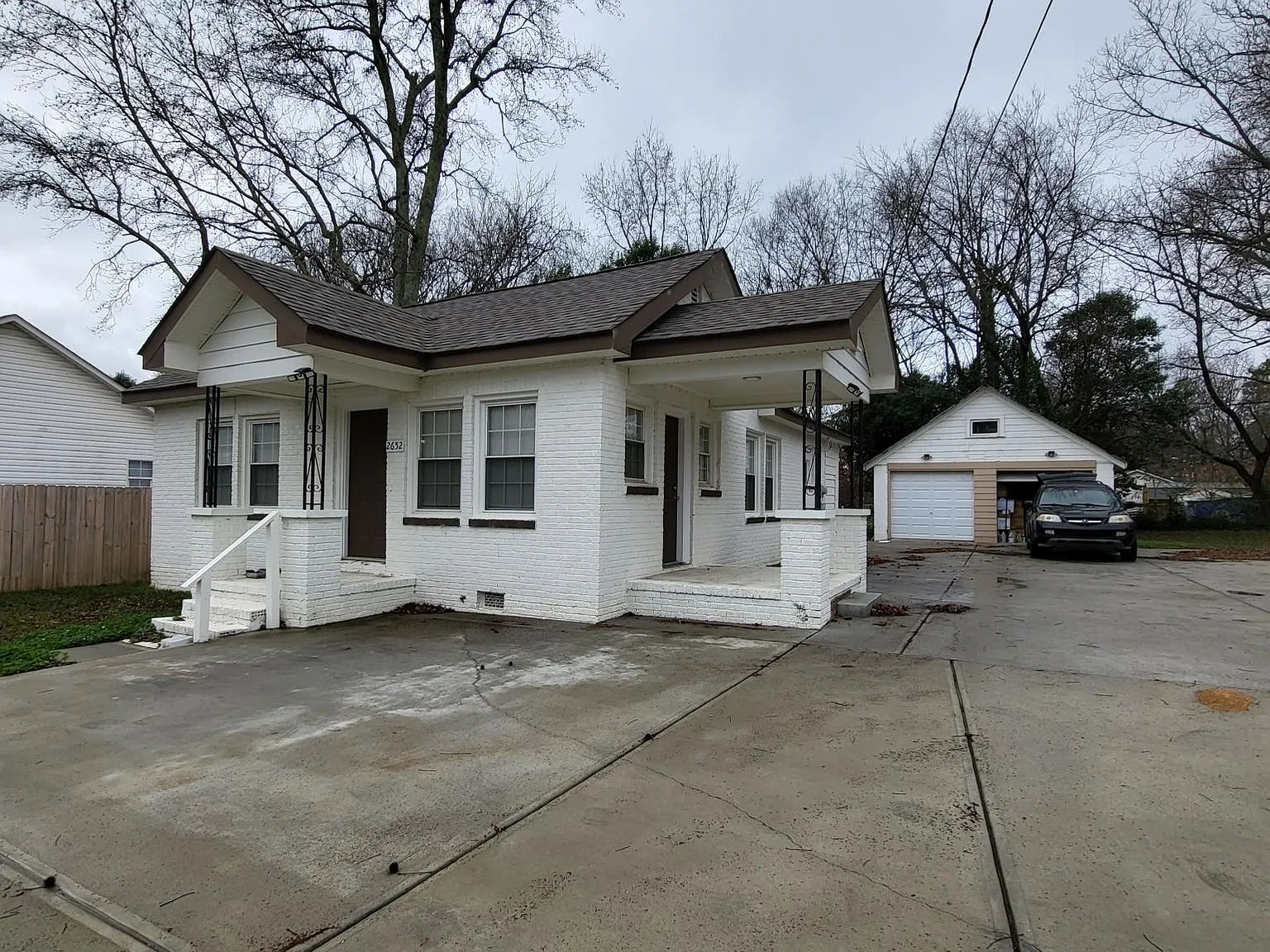 2652 Old Steele Creek Rd — Photo 3