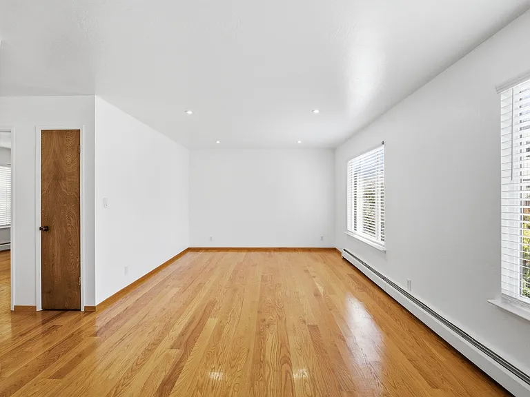 35 Hill St #B — Photo 5