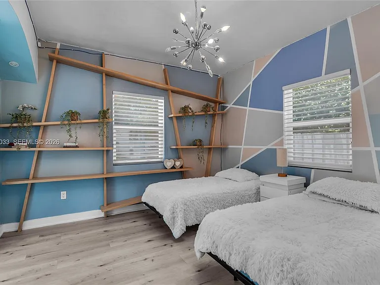 3470 Sheridan Ave #N/A — Photo 15