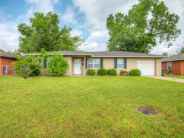 825 E Steed Dr, Oklahoma City, OK 73110