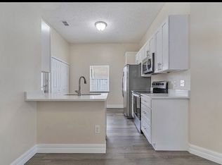 2400 Braemar Dr, Kissimmee, FL 34743