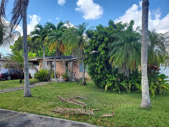 3rd image of 12445 SW 185th Ter