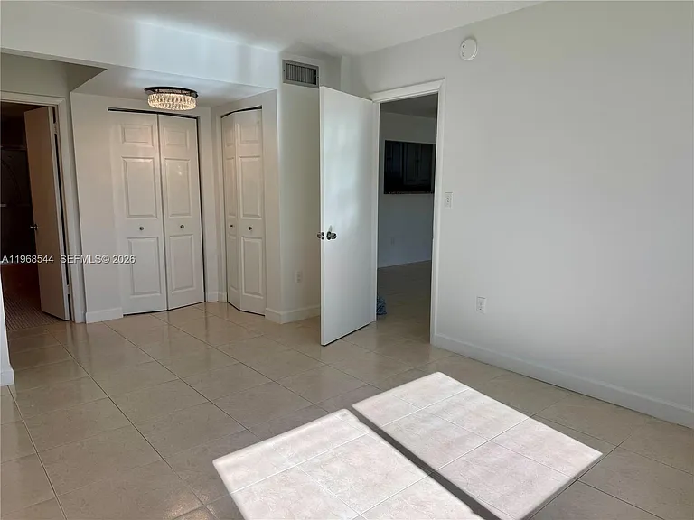 2855 Leonard Dr #H202 — Photo 26
