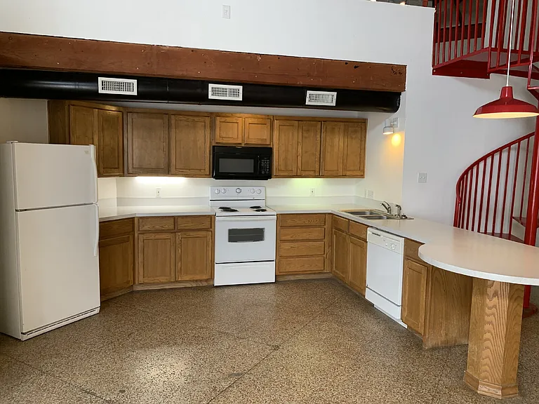 1401 Avenue J #1602 — Photo 4