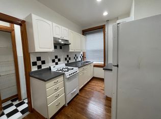 93 15th St APT 2R, Brooklyn, NY 11215