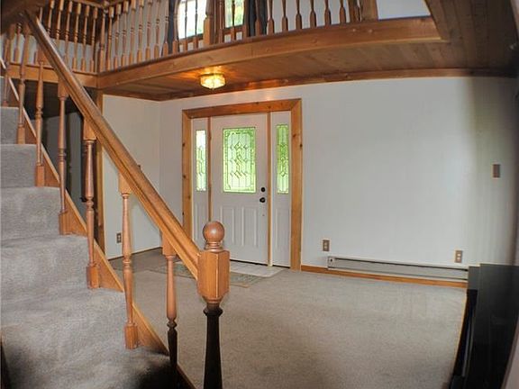 5th image of 17 N Grandview St
