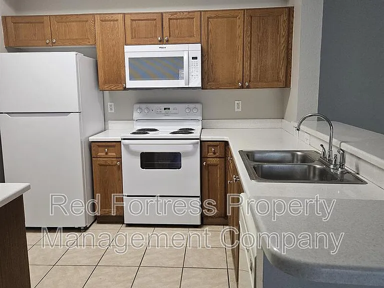 9005 Colby Dr #1920 — Photo 3
