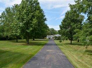 6386 Myrtle Hill Rd, Valley City, OH 44280