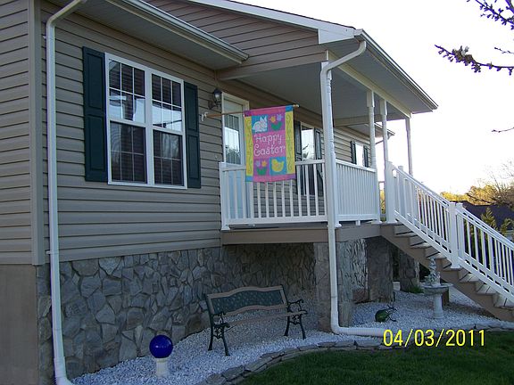 Front Side View Poarch