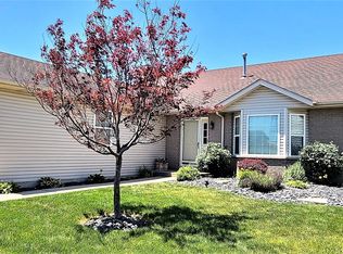 1419 Spring Oaks Dr, Joliet, IL 60431