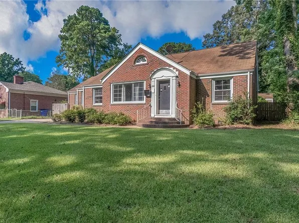 6461 Knox Rd, Norfolk, VA 23513