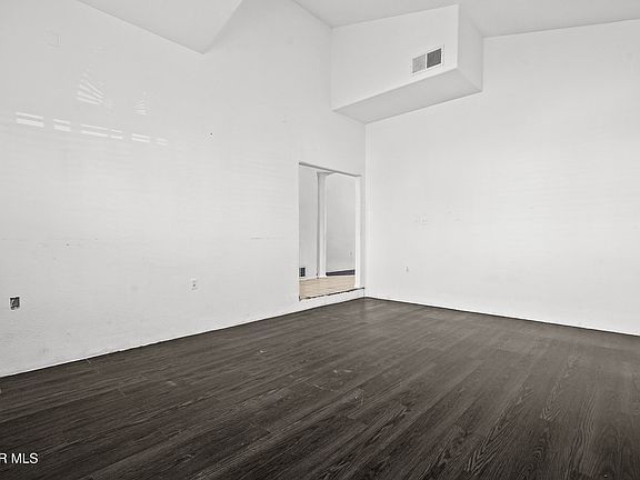 4th image of 12596 Sun Trail Dr