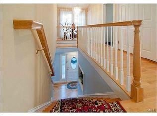 47 Burnham St, Berlin, CT 06037