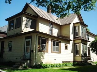 1318 State St, La Crosse, WI 54601