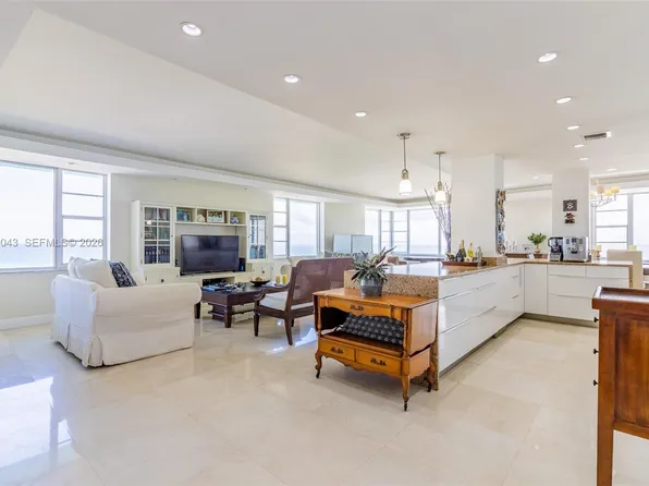 5255 Collins Ave APT 11E, Miami Beach, FL 33140