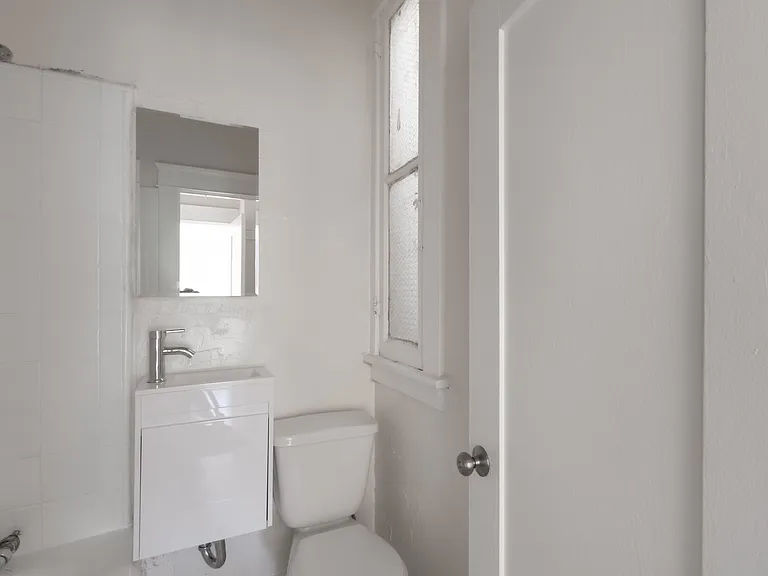 4309 S Main St #101 — Photo 15