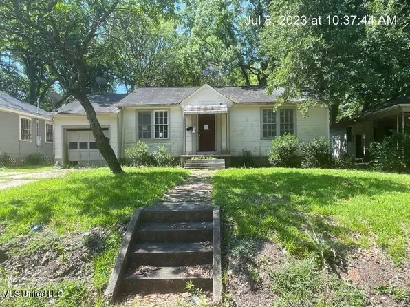 219 Stirling St, Jackson, MS 39216