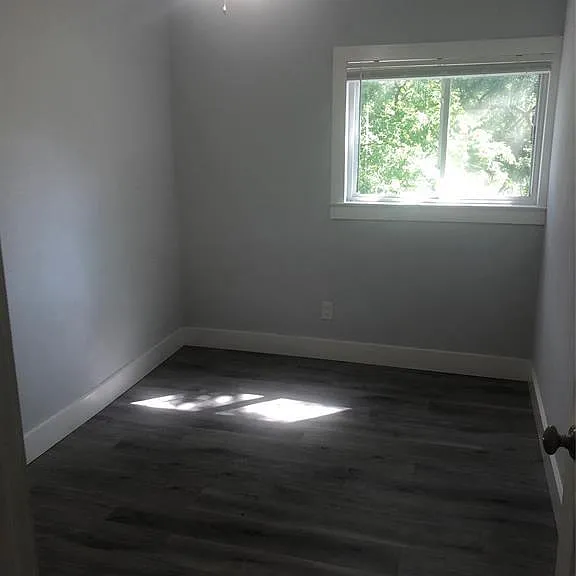 10310 Gail Rd #B — Photo 9