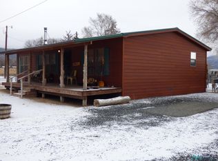 121 Jackson Ln, Raton, NM 87740