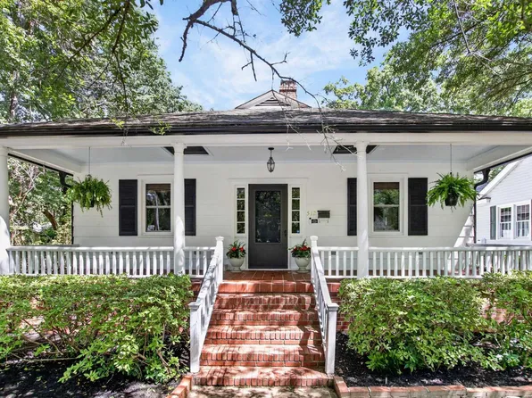 512 Carrison St, Camden, SC 29020