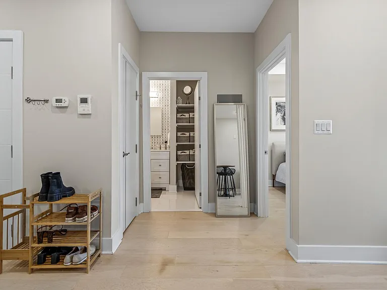 1638 K St NE #202 — Photo 8