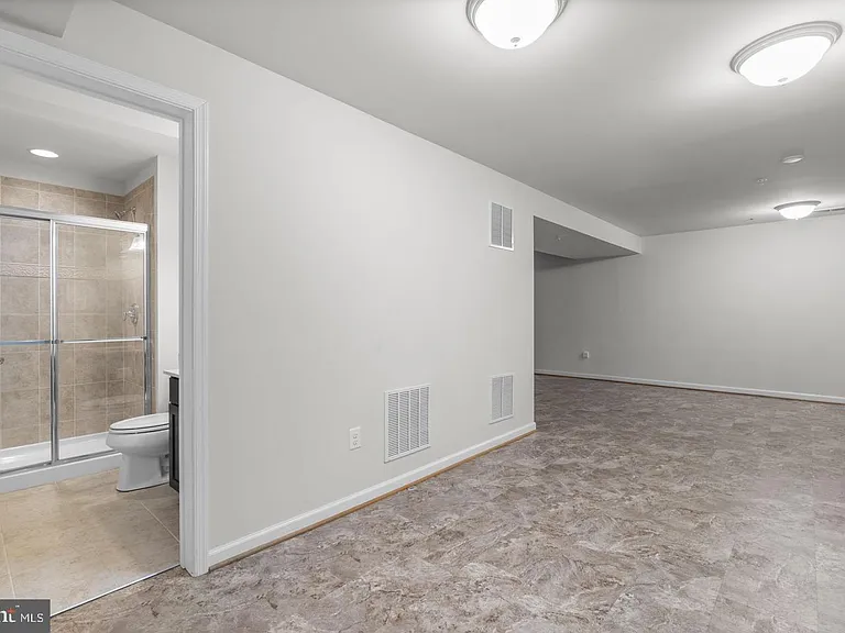 4986 Windpower Way — Photo 40