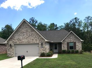 14029 Fox Hill Dr, Gulfport, MS 39503