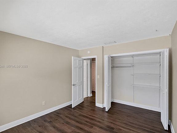 2nd image of 540 Menendez Ave