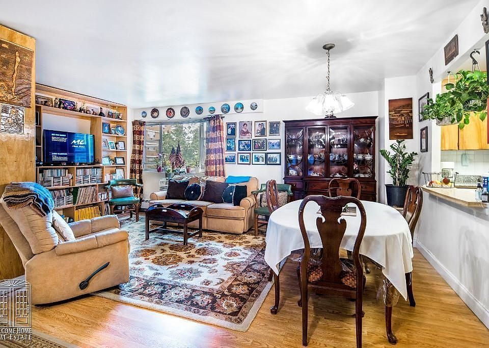 1st image of 52-40 39th Dr APT 3G