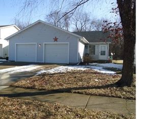 1920 Skipton Rd, Springfield, IL 62702