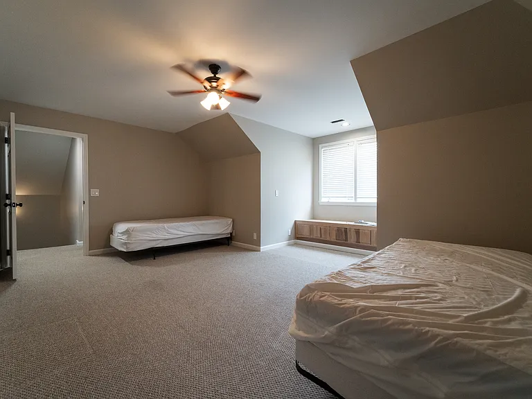 201 Trotwood Mews — Photo 33