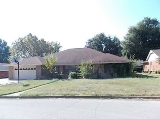 1416 Sunny Lane, Ardmore, OK 73401