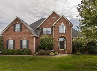 1044 Shoreham St, Murfreesboro, TN 37130