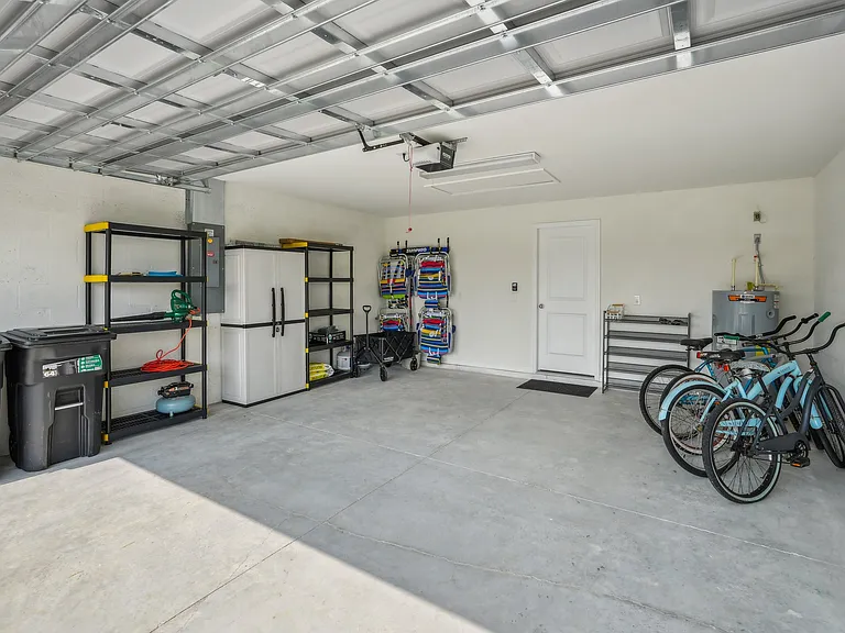 25 SW 22nd Ave — Photo 25