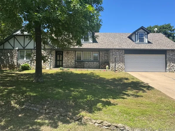 909 Bayshore Dr, Sand Springs, OK 74063