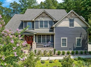 40 Village Pointe Ln, Asheville, NC 28803
