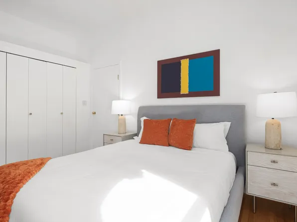 211 Front Street image 21 of 22