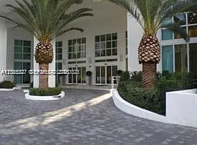 951 Brickell Ave #3401 — Photo 3