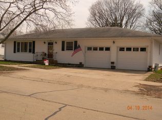 506 S Orange St, Morrison, IL 61270