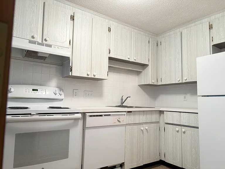 150 Concord St #151/35 — Photo 4