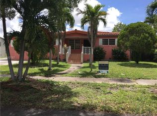 2121 SW 82nd Pl, Miami, FL 33155